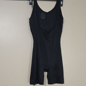 Spanx Women's Black Open Bust Bodysuit Shapewear Size Large
